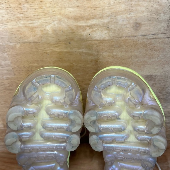 Nike Air VaporMax 2019 SE Womens Size 7.5 Running Shoes Sneakers Luminous Green - Picture 9 of 11